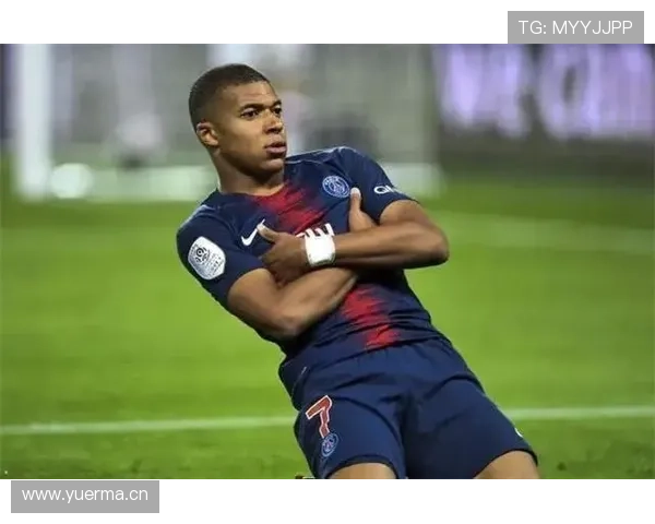 登贝莱与姆巴佩进攻效率及战术角色对比分析