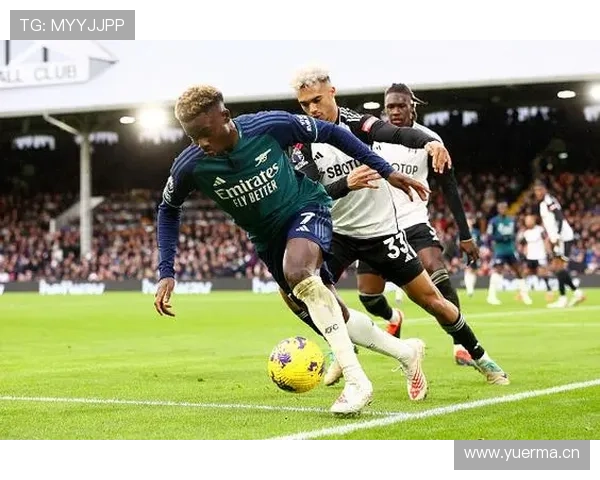 帕利尼亚对位阿森纳中场的对抗能力分析