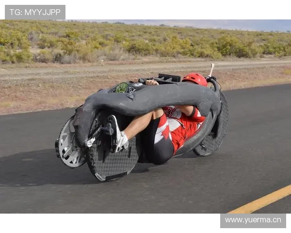 熊朝忠家的拖拉机比对手的跑车还快？