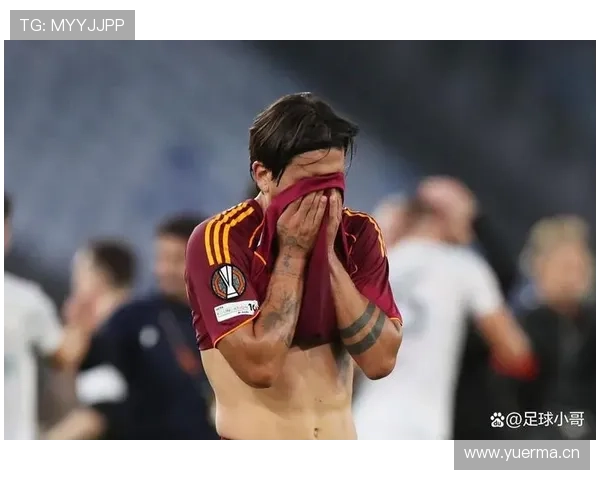 迪巴拉下豪车拎塑料袋买菜，街头那阵仇恨般的反差感太戏剧了